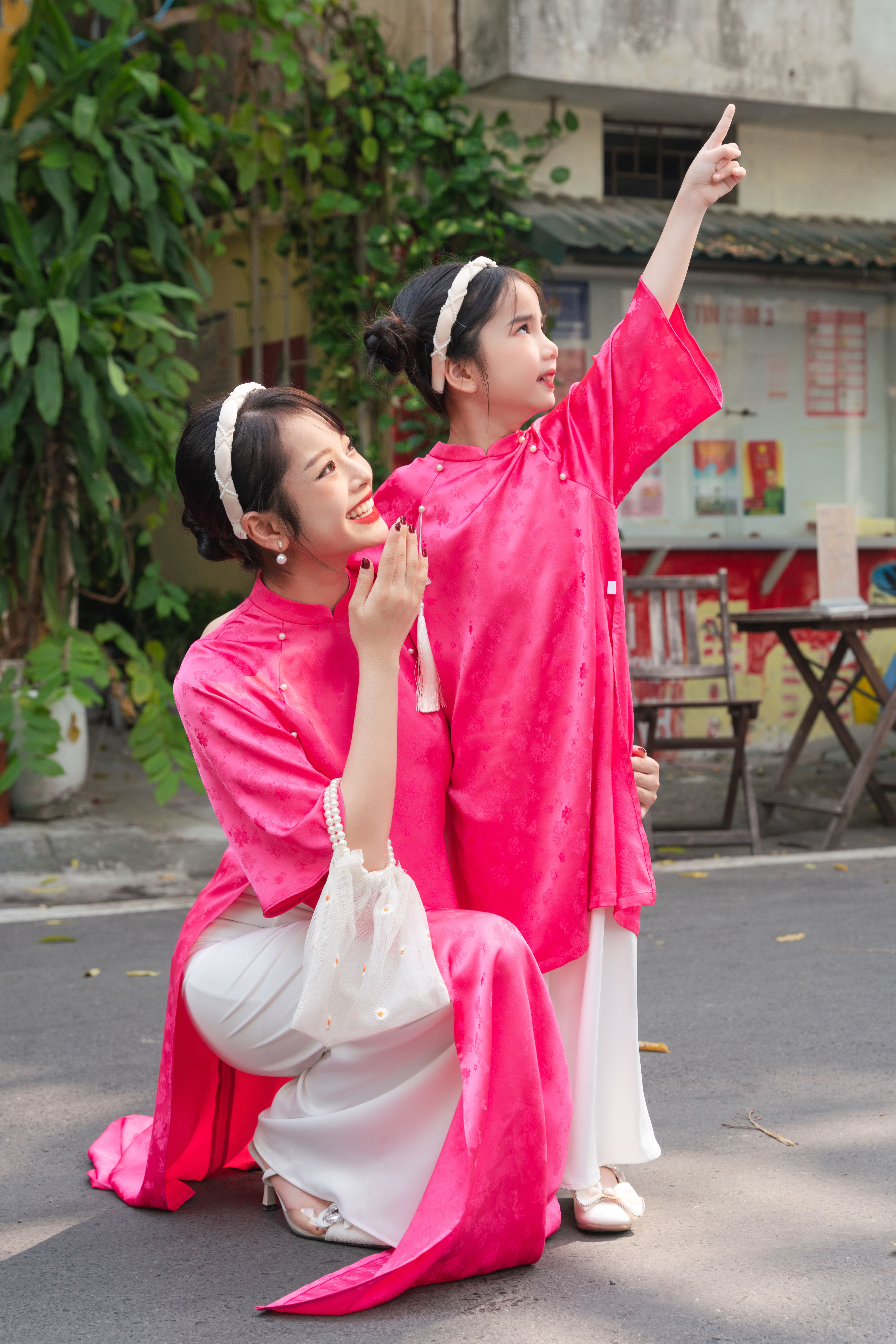 Áo dài Cẩm Mịch mẹ_thumbnail_8