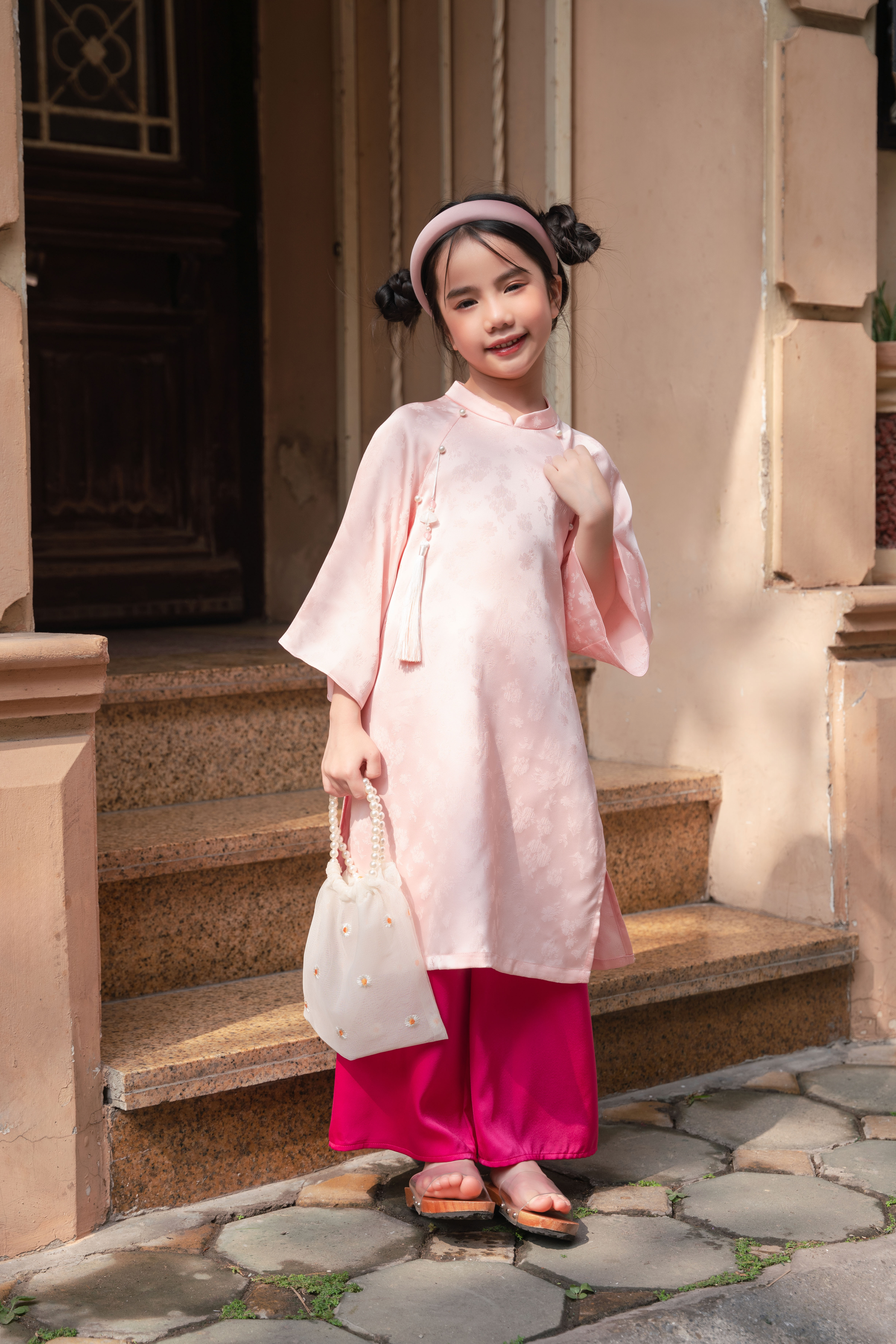 Áo dài Cẩm Mịch bé_thumbnail_14