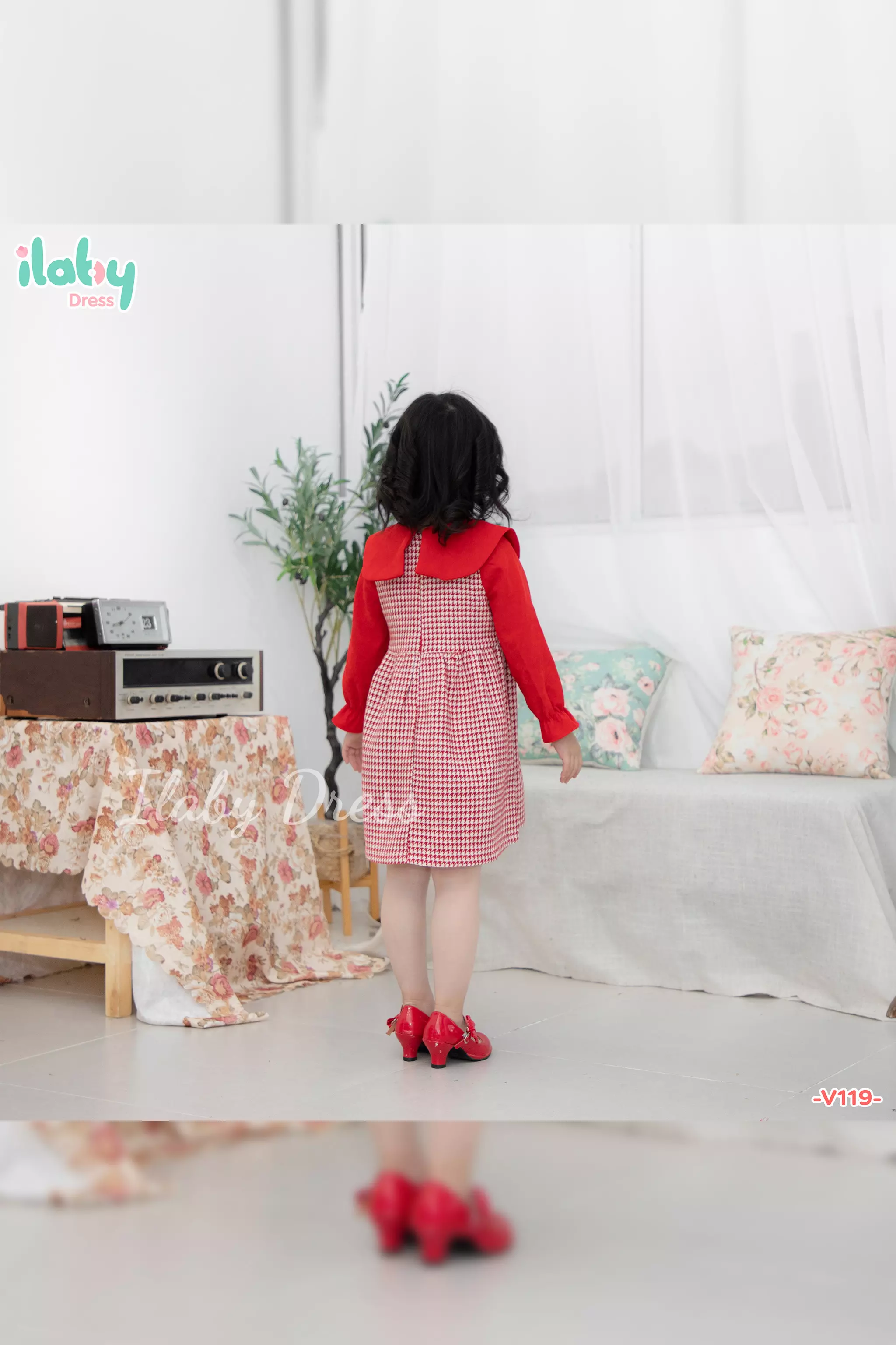 váy nhung đỏ phối dạ kẻ cài hoa_thumbnail_0