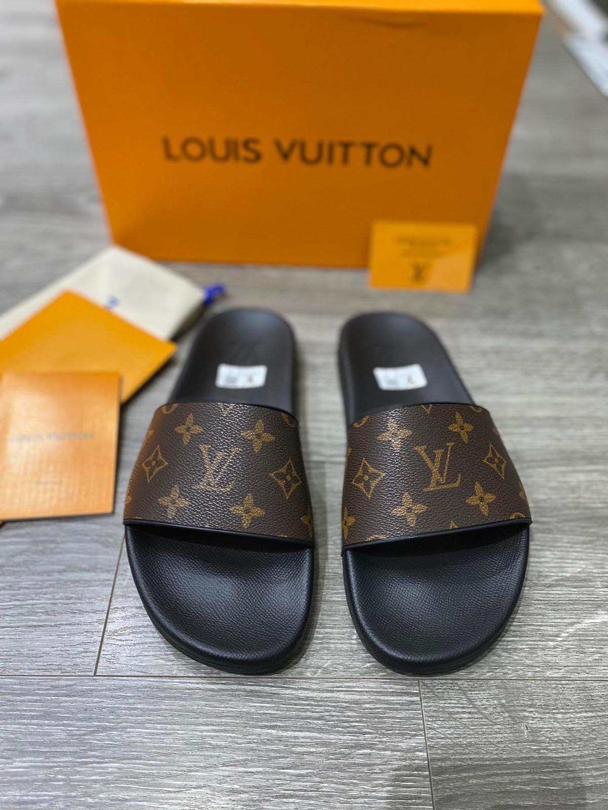 Dép LV Waterfront Mule Monogram Macassar