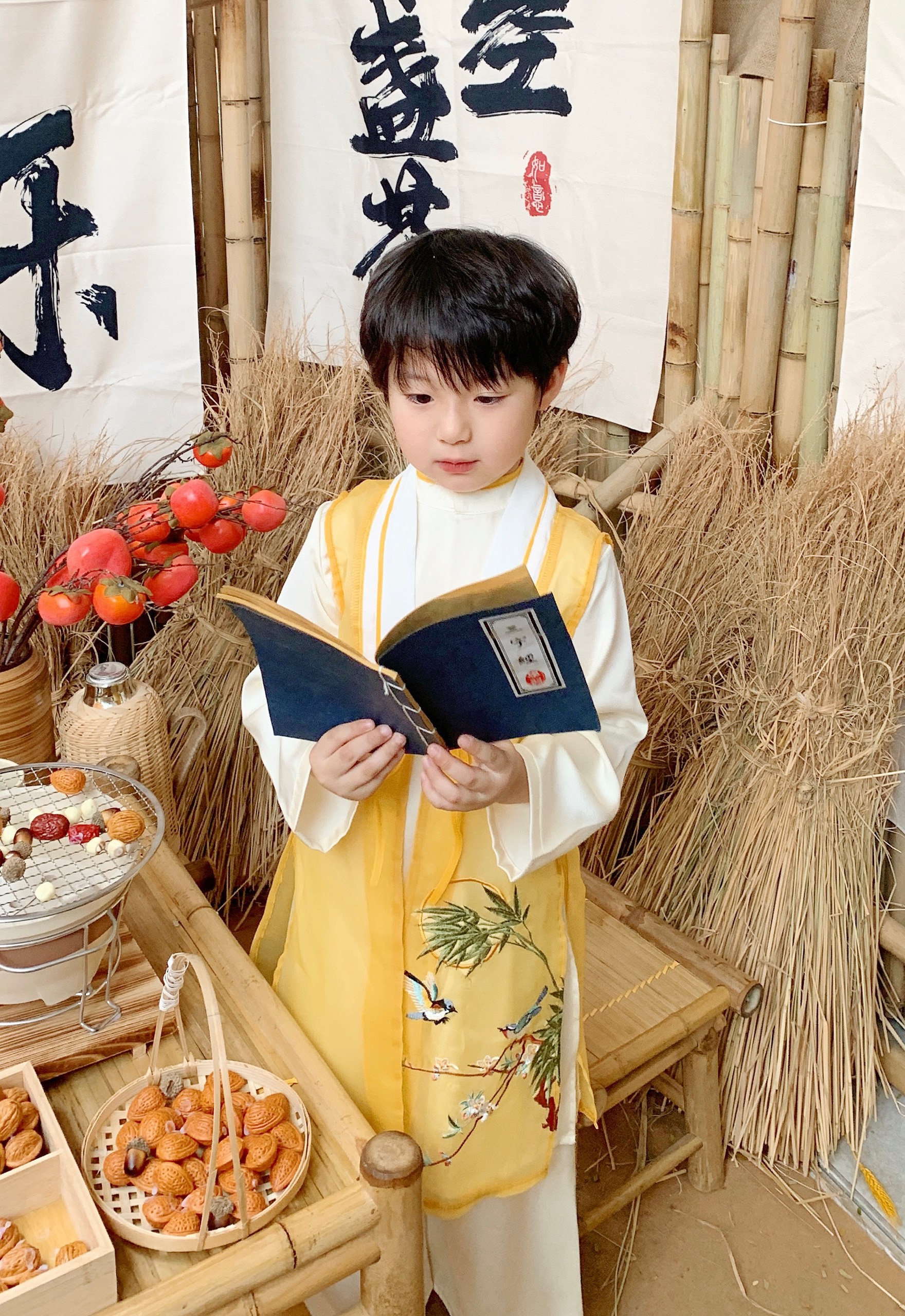 Áo dài cho bé trai 2 3 4 5 6 7 8 9 10 tuổi Magickids áo dài Tết cách tân size đại mẫu mới 2024 Quần áo trẻ em AD23021_thumbnail_4