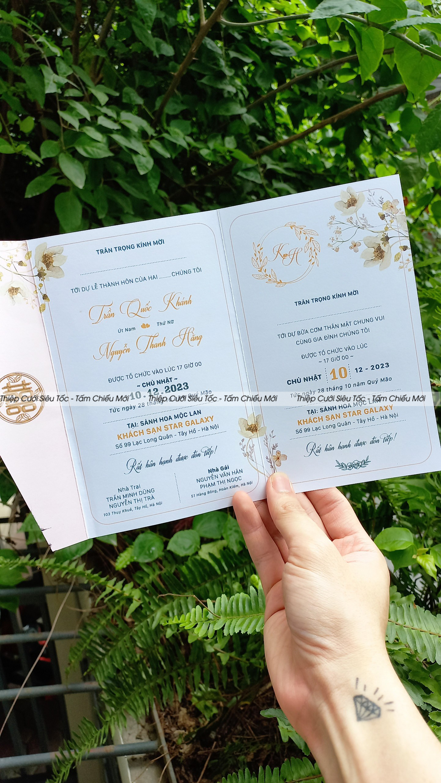 Thiệp gập classic TN03