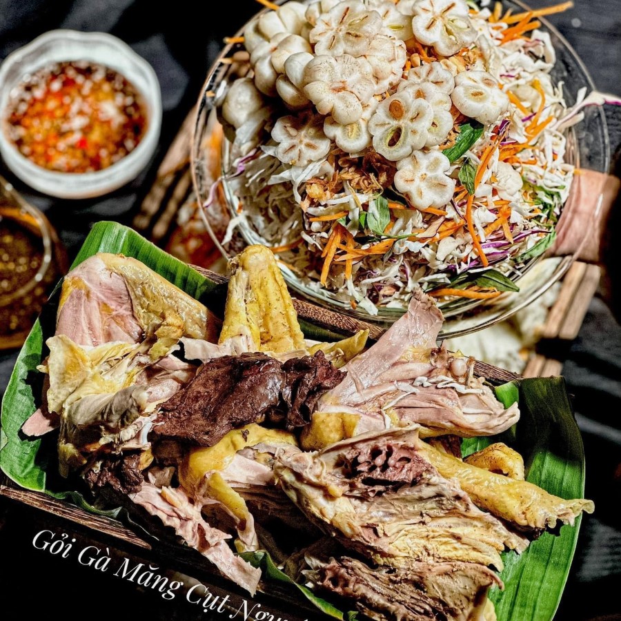 Gỏi Gà Măng Cụt