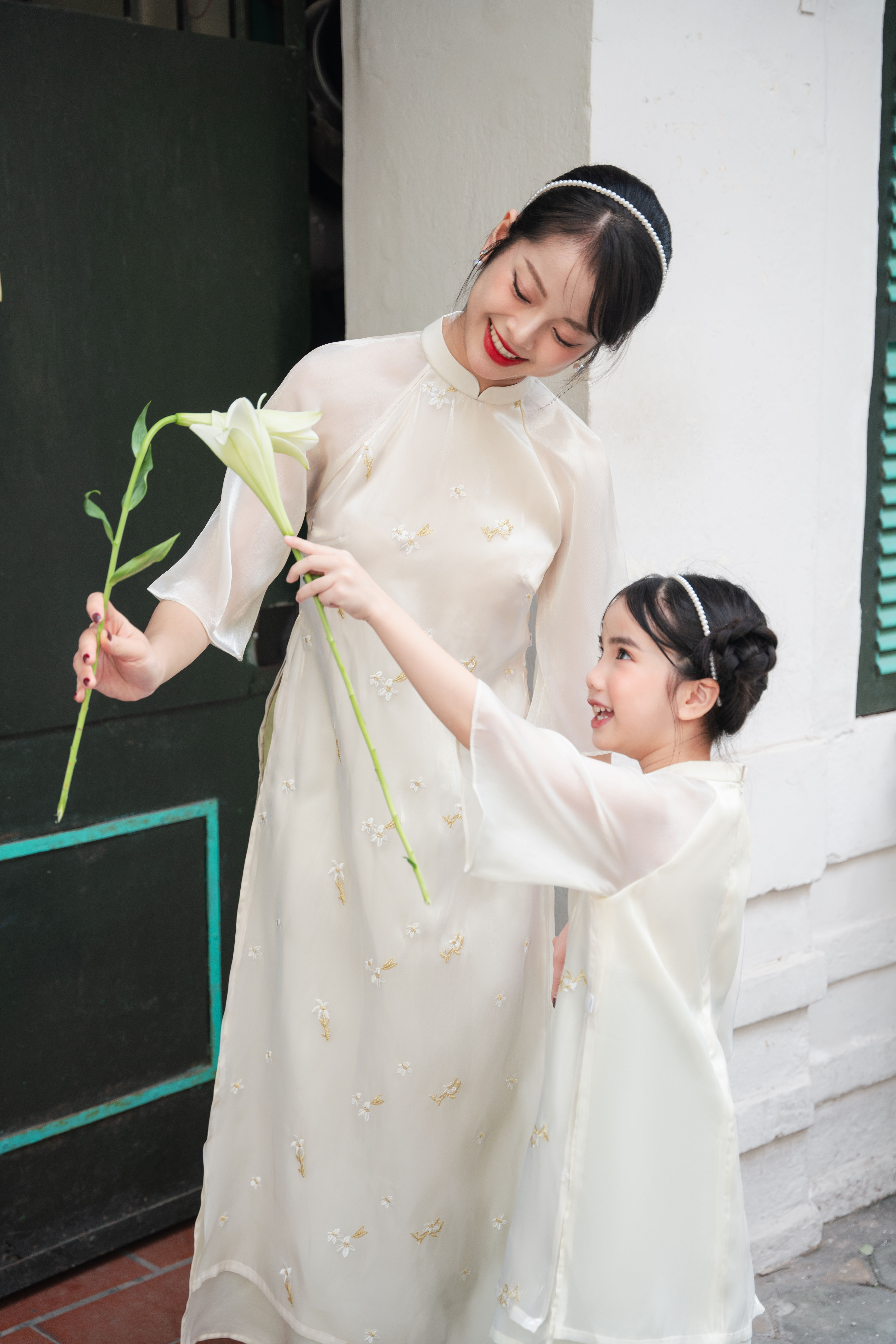 Áo dài Thanh Nhã mẹ